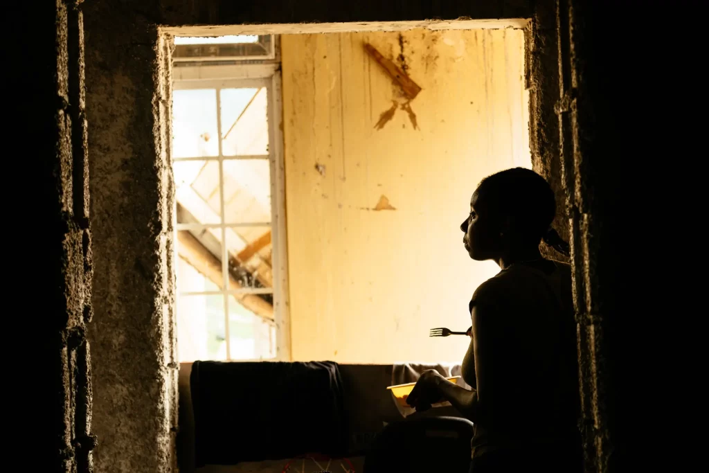 00int-jamaica-homeless-tcbw-superJumbo